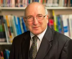 Hooked on Books: Alan Pulverness on bringing literature into the language class